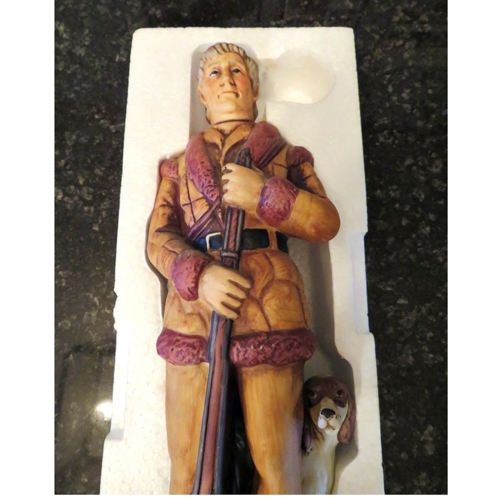 Vintage McCormick Daniel Boone Bourbon Whiskey Decanter w/ Box 86 Proof‎ Empty - Picture 2 of 16